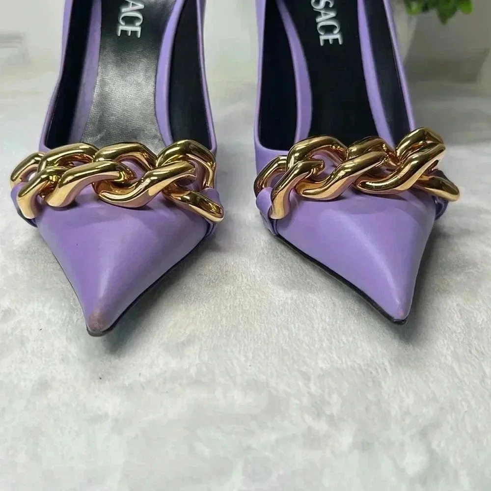 Versace SZ 7 Medusa Insignia Purple Gold Chain Heels Pumps - Picture 4 of 15